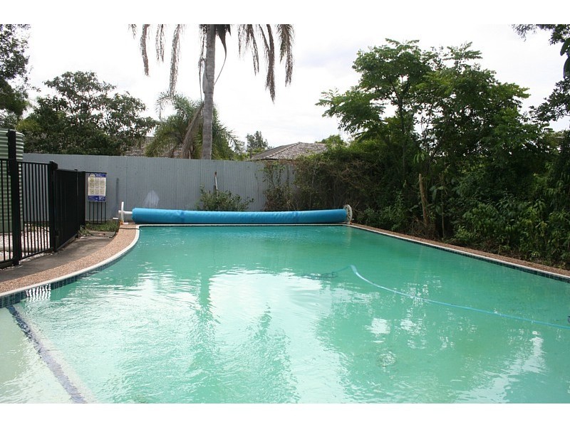 30 East Street, Camp Hill QLD 4152