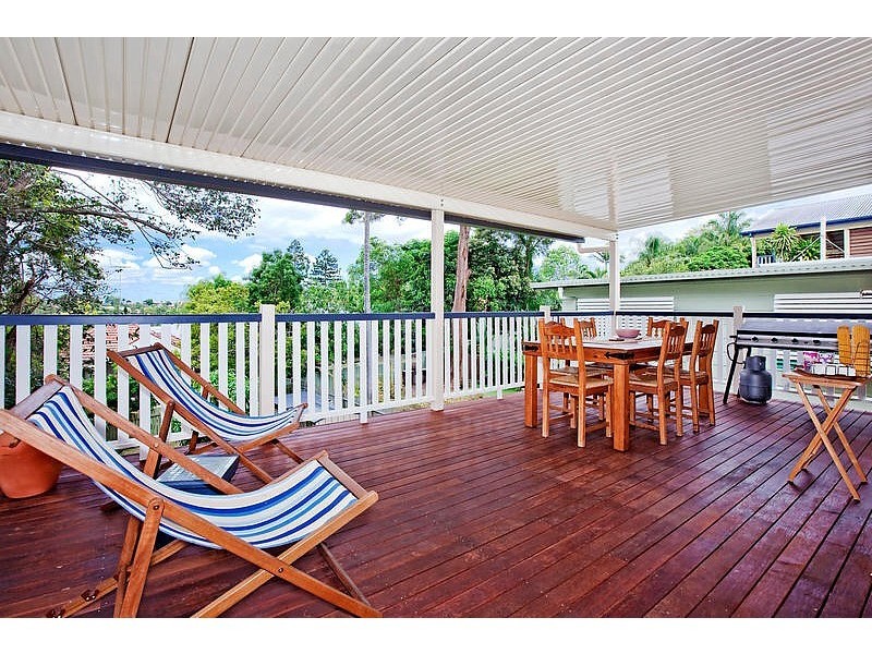 23 Cosker Street, Annerley QLD 4103