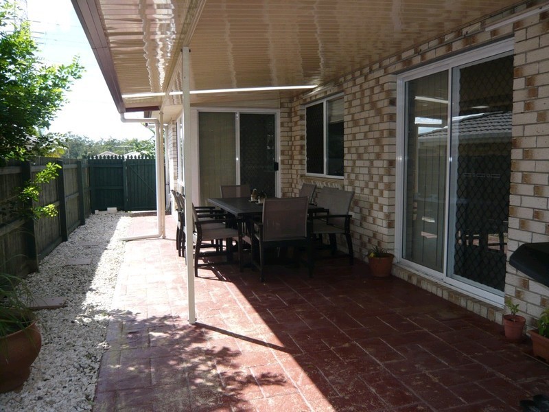 9 Vanderbilt Street, Eight Mile Plains QLD 4113