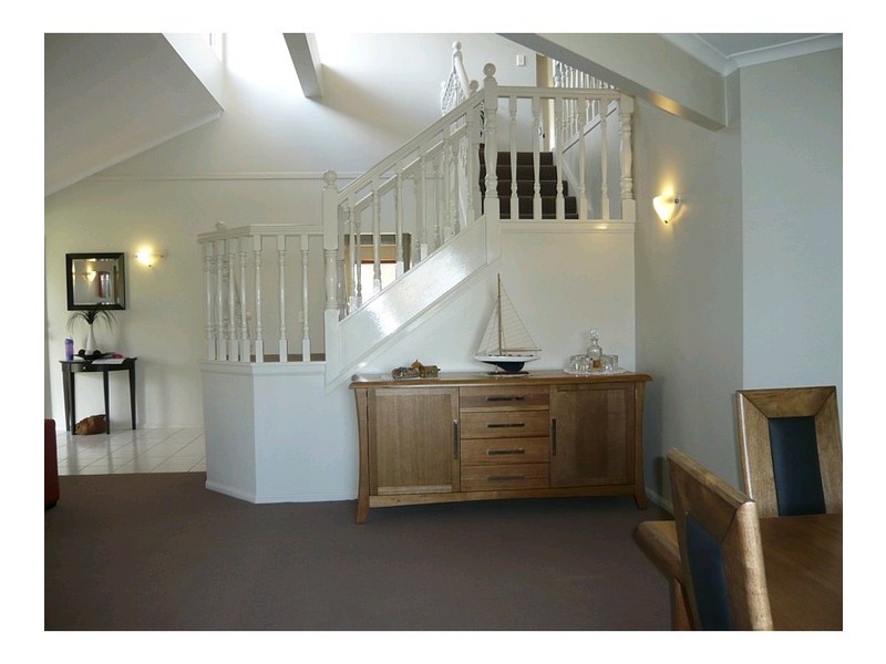 9 Vanderbilt Street, Eight Mile Plains QLD 4113