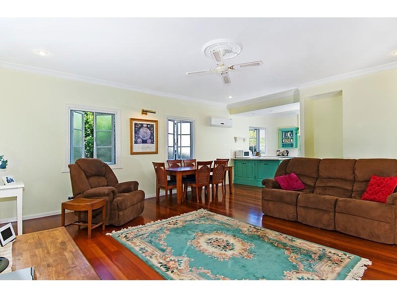 72 Mar Street, Holland Park QLD 4121