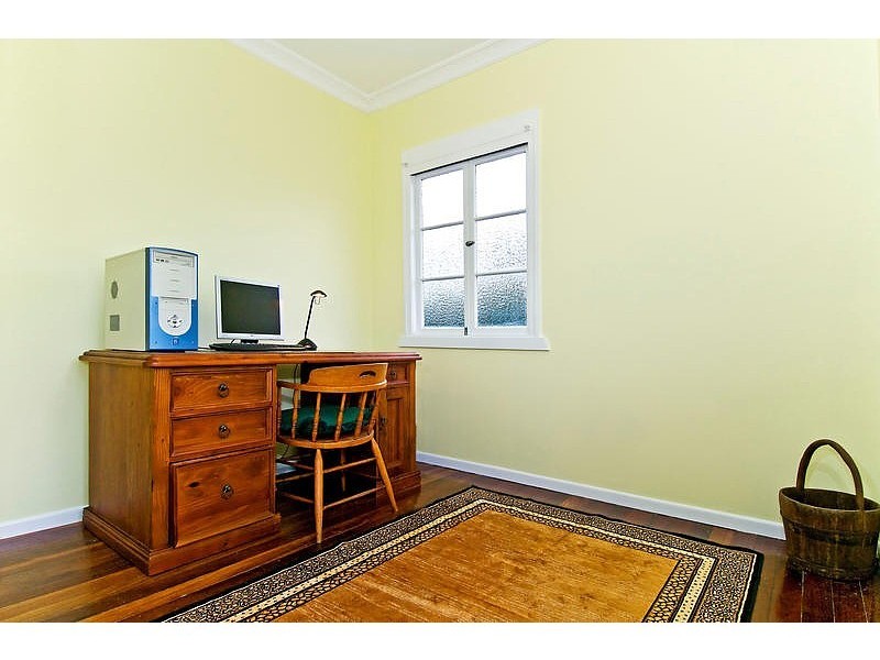 72 Mar Street, Holland Park QLD 4121