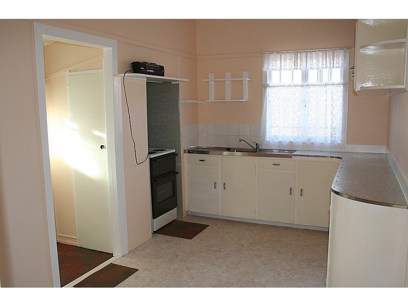 41 Birdwood Road, Holland Park QLD 4121