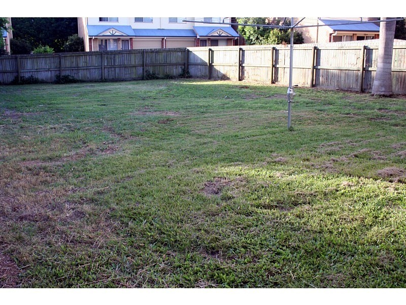 41 Birdwood Road, Holland Park QLD 4121