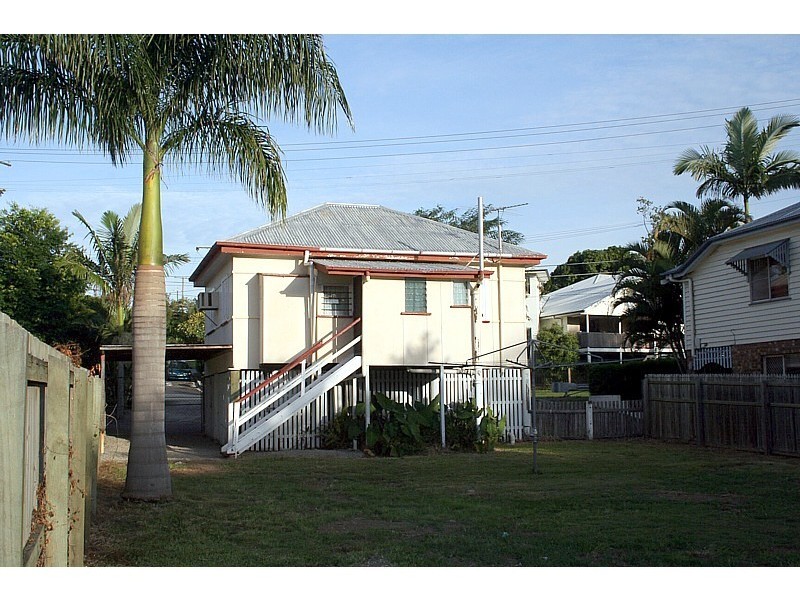 41 Birdwood Road, Holland Park QLD 4121