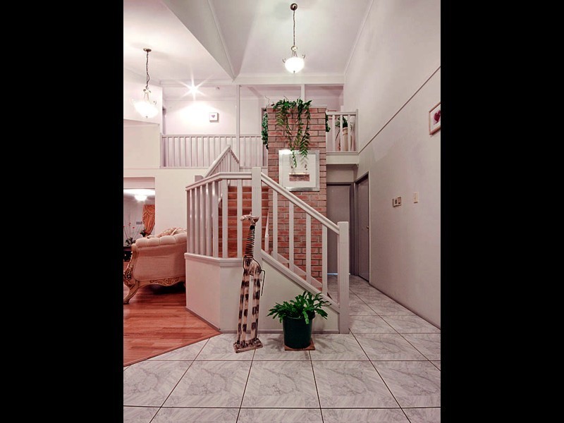 9 Chloe Close, Eight Mile Plains QLD 4113