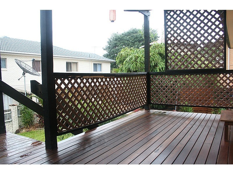 15 Hanover  Street, Macgregor QLD 4109