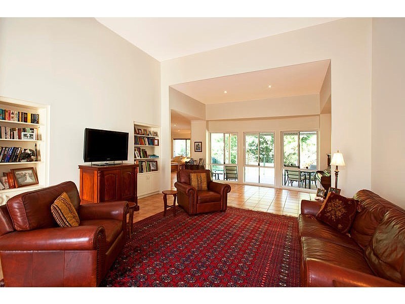 33 Bevan Street, Mount Gravatt East QLD 4122