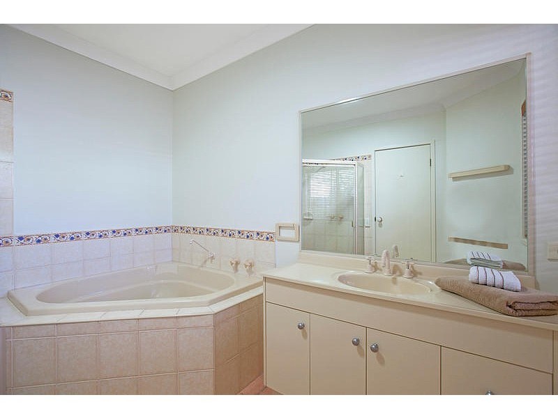 33 Bevan Street, Mount Gravatt East QLD 4122