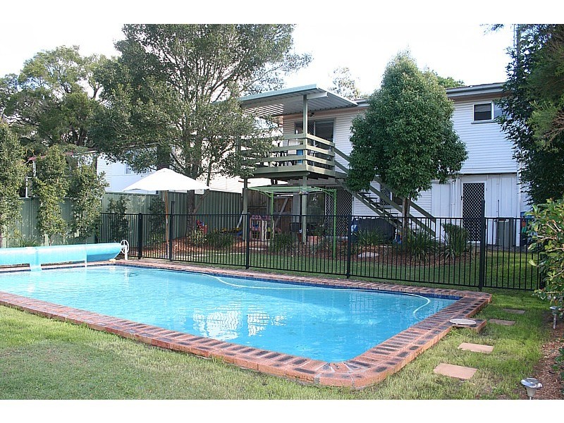 102 Newnham Road, Mount Gravatt East QLD 4122