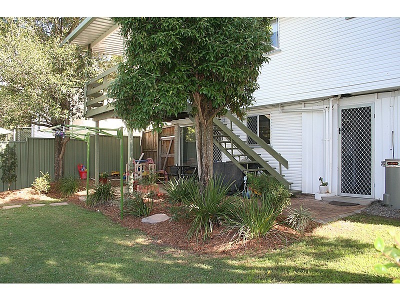 102 Newnham Road, Mount Gravatt East QLD 4122