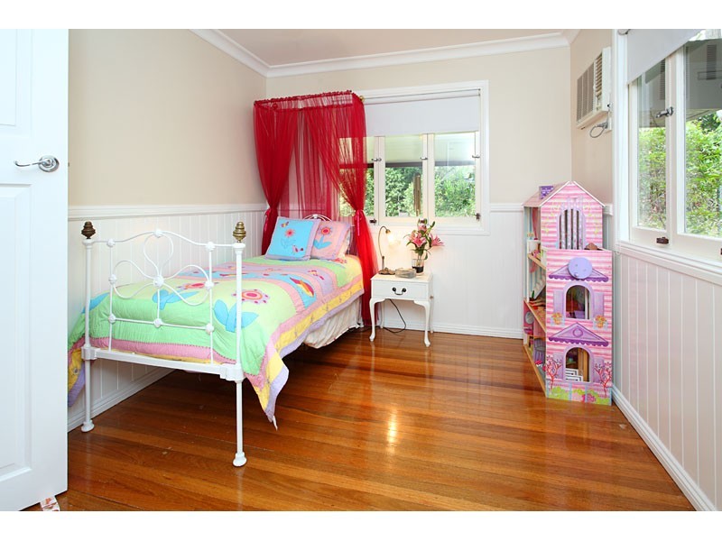 28 Crewe Street, Mount Gravatt East QLD 4122