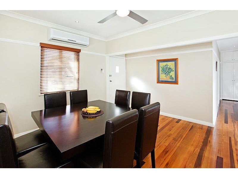 37 Cavillon Street, Holland Park QLD 4121