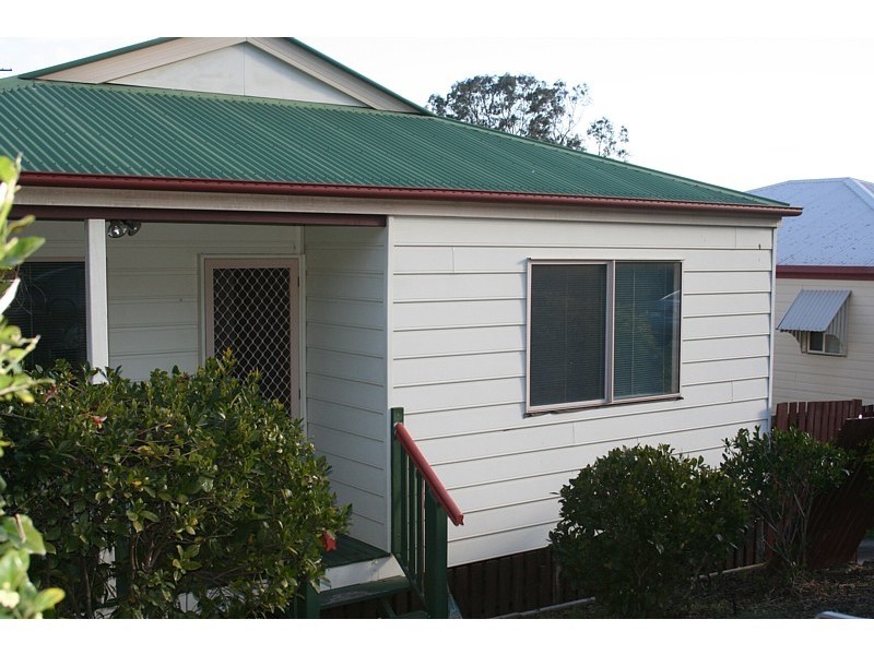 42 Roseglen Street, Greenslopes QLD 4120