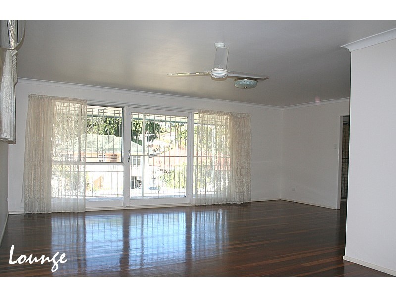 31 Latimer Street, Holland Park QLD 4121