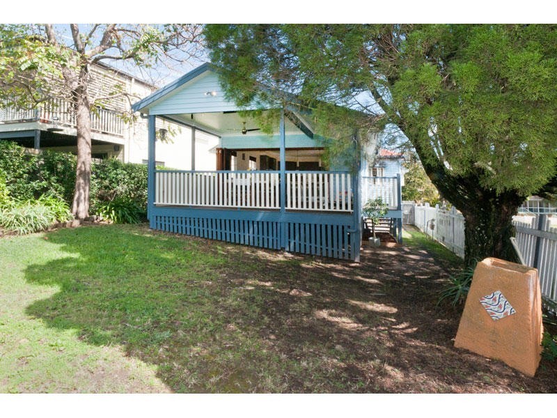 1 Greens Road, Coorparoo QLD 4151