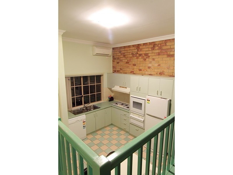 60/1162 Cavendish Road, Mount Gravatt East QLD 4122