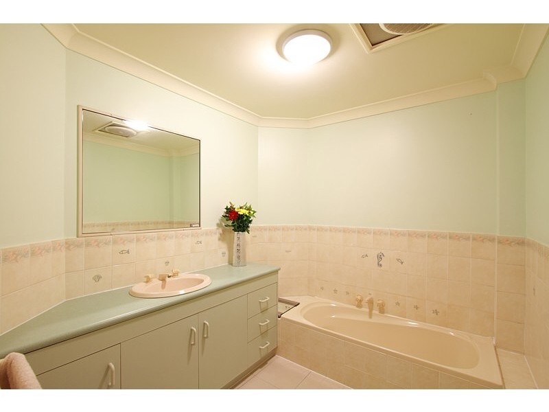 60/1162 Cavendish Road, Mount Gravatt East QLD 4122