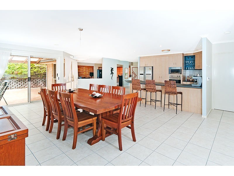 81 Malbon Street, Eight Mile Plains QLD 4113