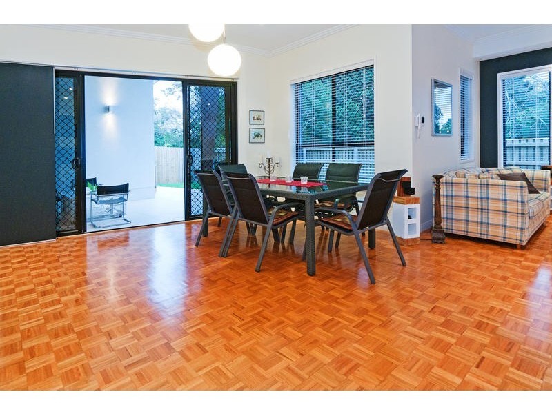 11 Hoop Pine Court, Sunnybank Hills QLD 4109