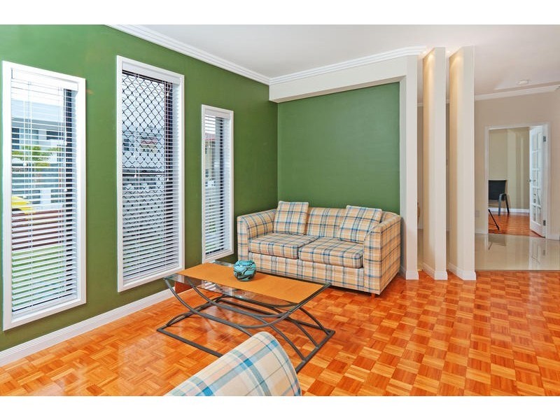 11 Hoop Pine Court, Sunnybank Hills QLD 4109