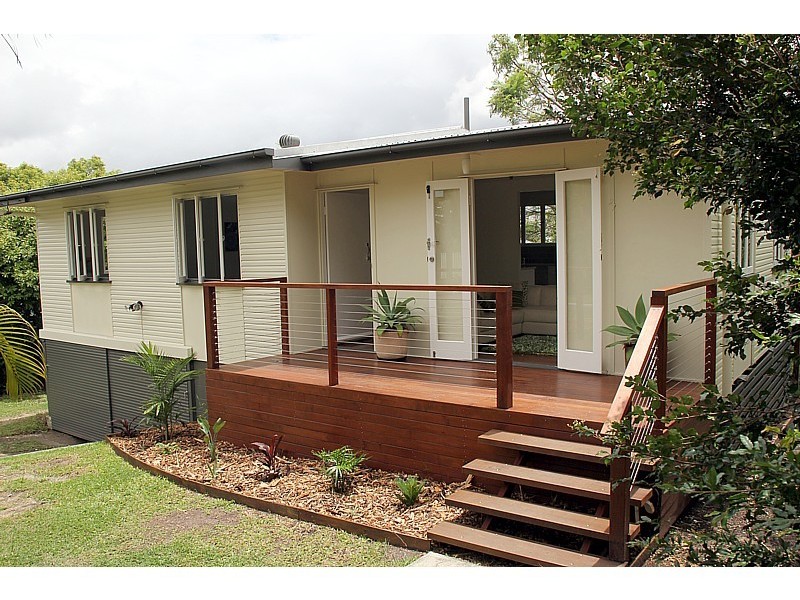 27 Brockhouse Street, Upper Mount Gravatt QLD 4122