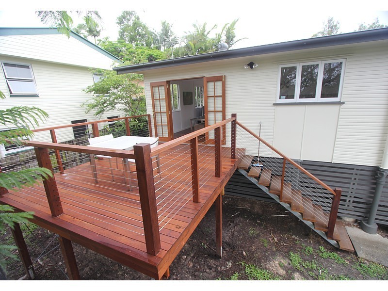 27 Brockhouse Street, Upper Mount Gravatt QLD 4122