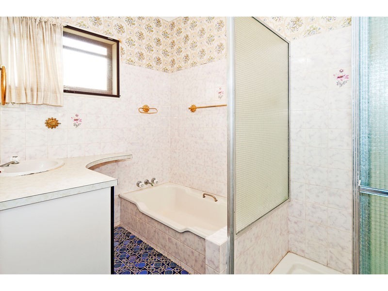 115 Indus Street, Camp Hill QLD 4152