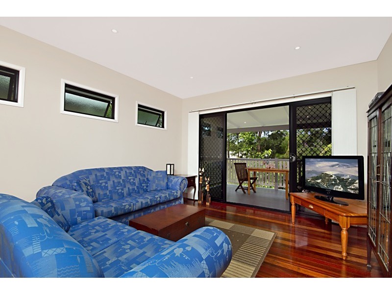 31 Jasper Street, Holland Park QLD 4121