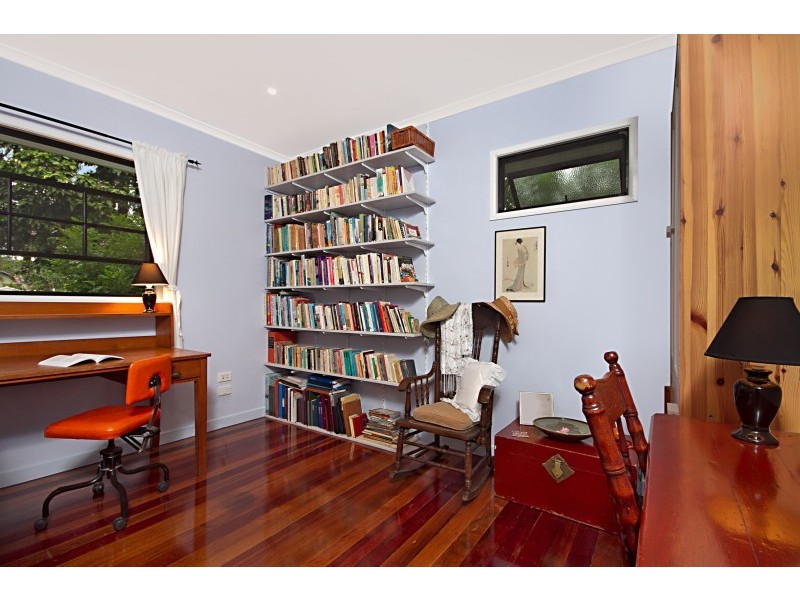 31 Jasper Street, Holland Park QLD 4121