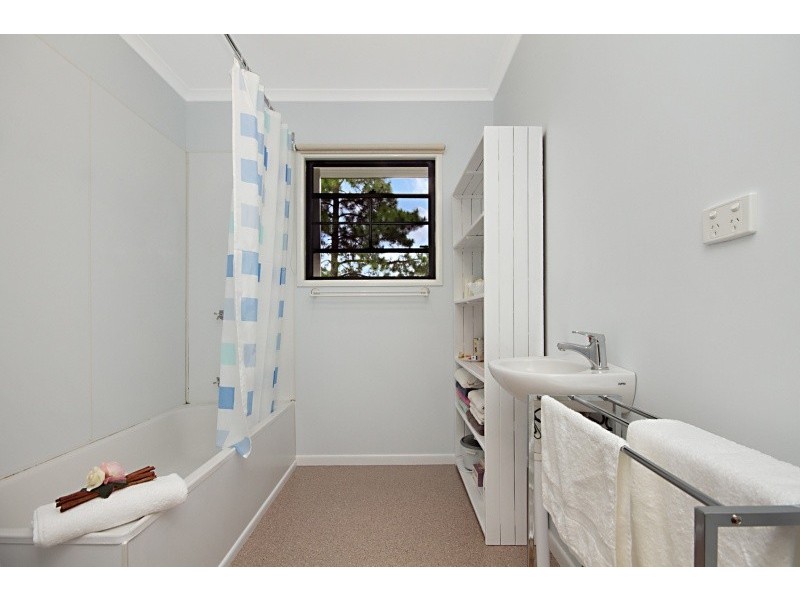 31 Jasper Street, Holland Park QLD 4121