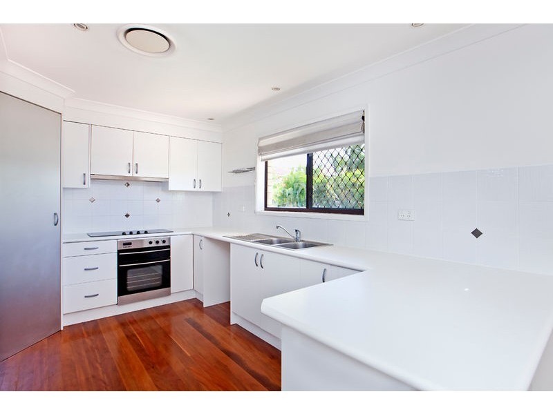 18 Martense Street, Wishart QLD 4122