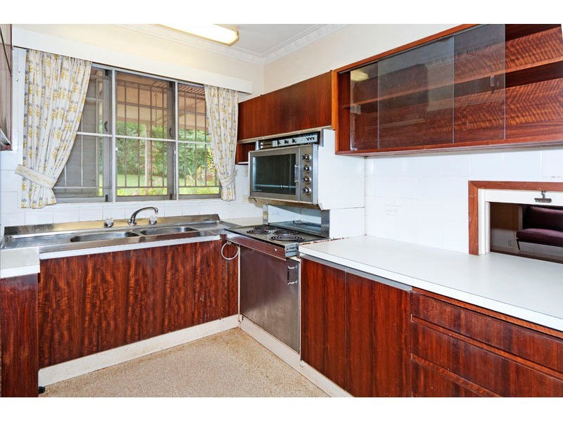 48 Emma Street, Holland Park West QLD 4121