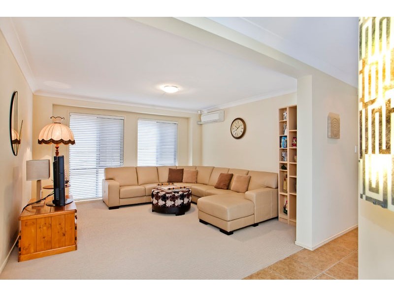 20 Coneybeer Place, Eight Mile Plains QLD 4113