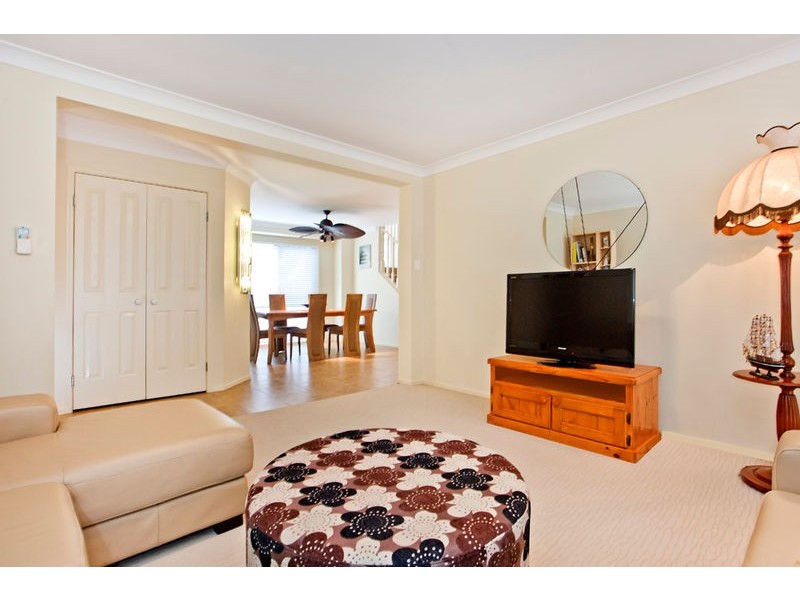 20 Coneybeer Place, Eight Mile Plains QLD 4113