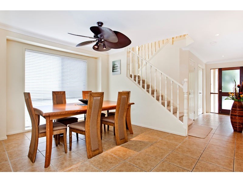 20 Coneybeer Place, Eight Mile Plains QLD 4113