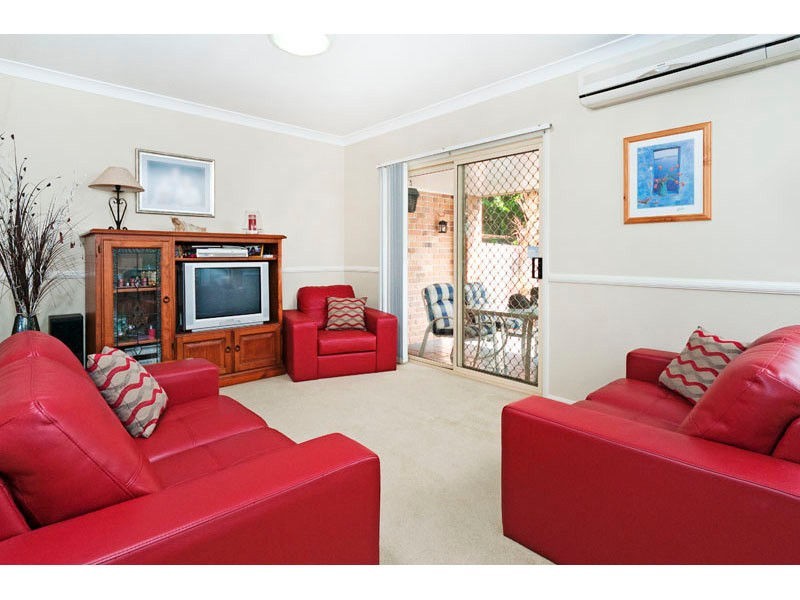 2/68 Timaru Crescent, Eight Mile Plains QLD 4113