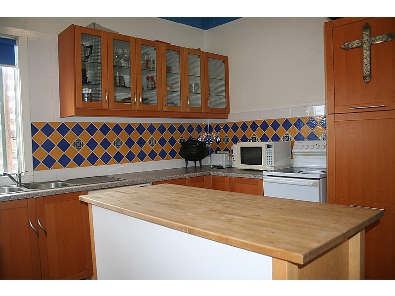 16 Thomas Street, Camp Hill QLD 4152