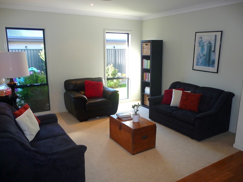 6 Meredith Street, Eight Mile Plains QLD 4113