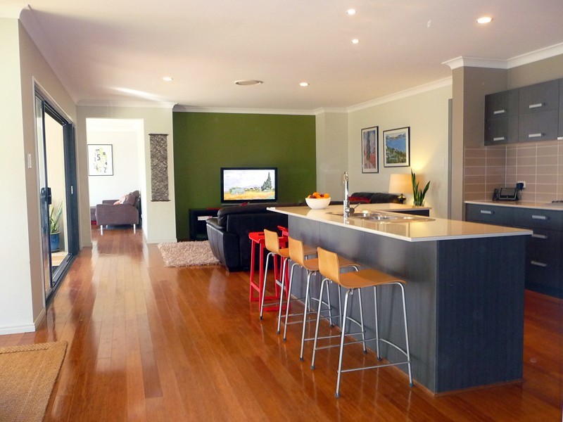 6 Meredith Street, Eight Mile Plains QLD 4113