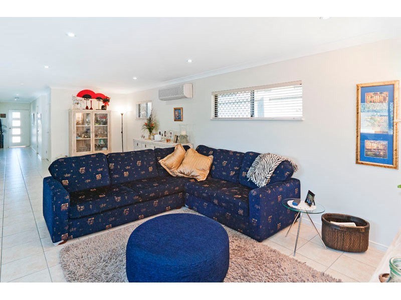 32 Wanda Road, Upper Mount Gravatt QLD 4122