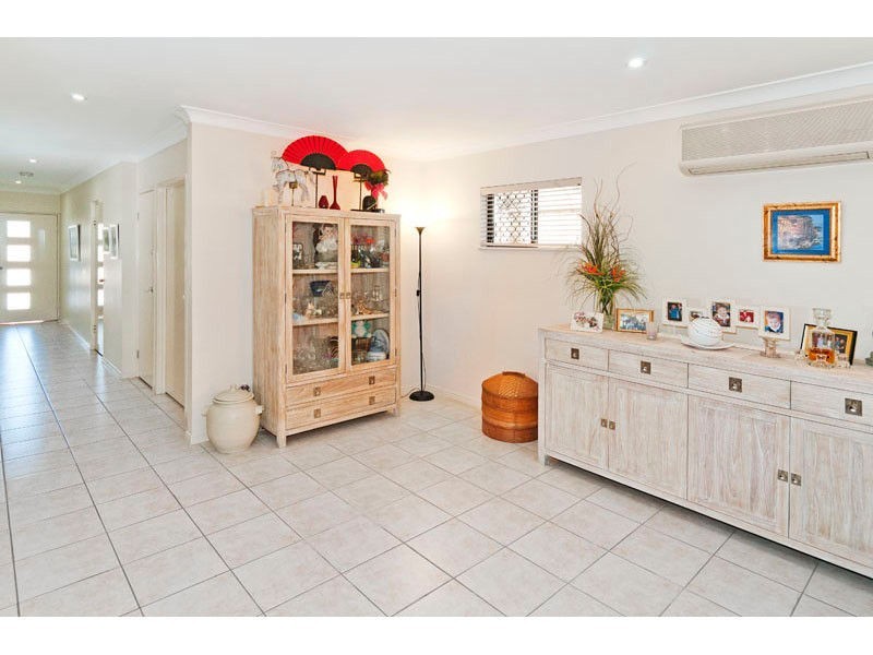 32 Wanda Road, Upper Mount Gravatt QLD 4122