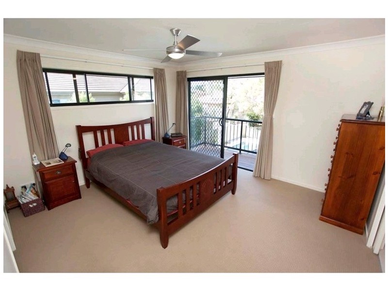 97 Hibiscus Close, Wishart QLD 4122