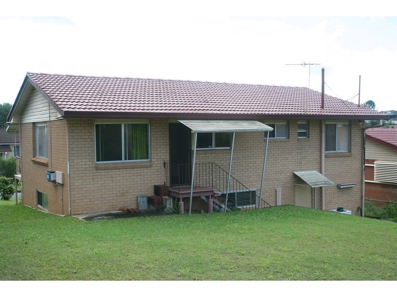 19 Naples Street, Wishart QLD 4122