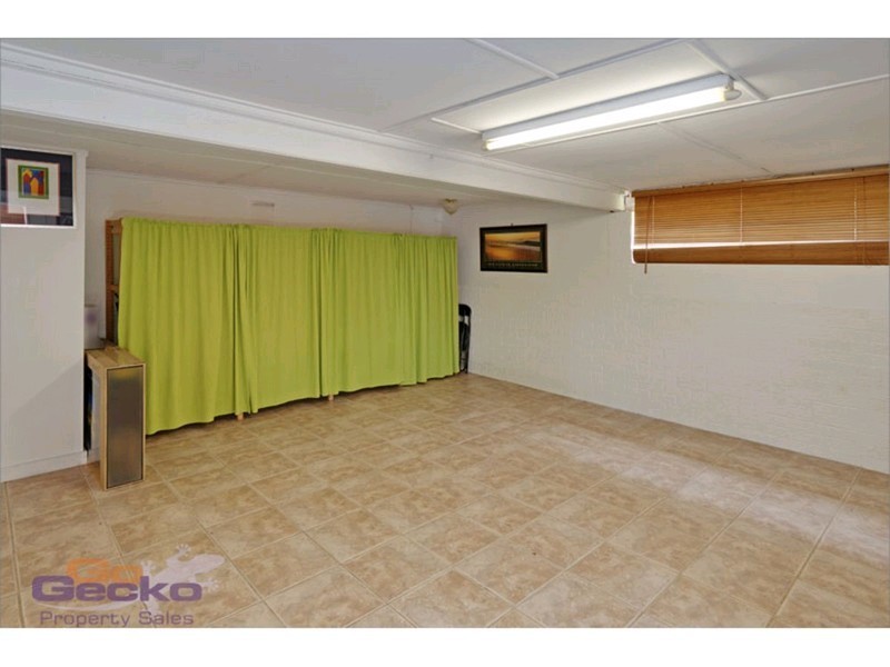 19 Naples Street, Wishart QLD 4122