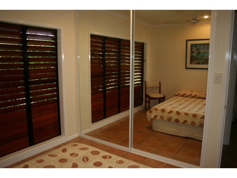 6 Bramble Street, Clifton Beach QLD 4879