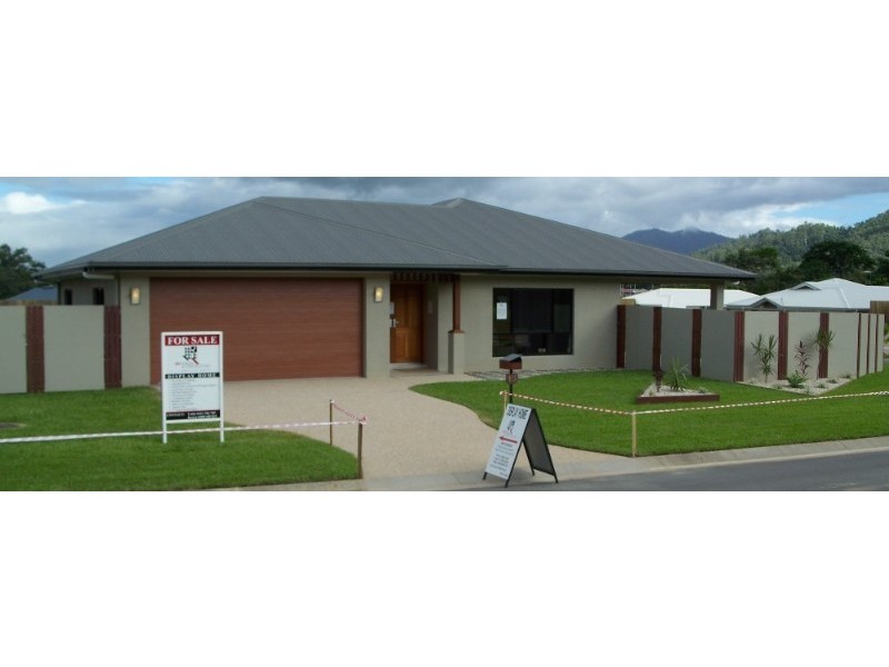 13 Roderick Street, Bentley Park QLD 4869