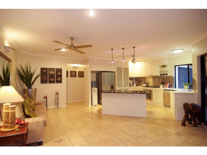 37 Bramble St, Clifton Beach QLD 4879