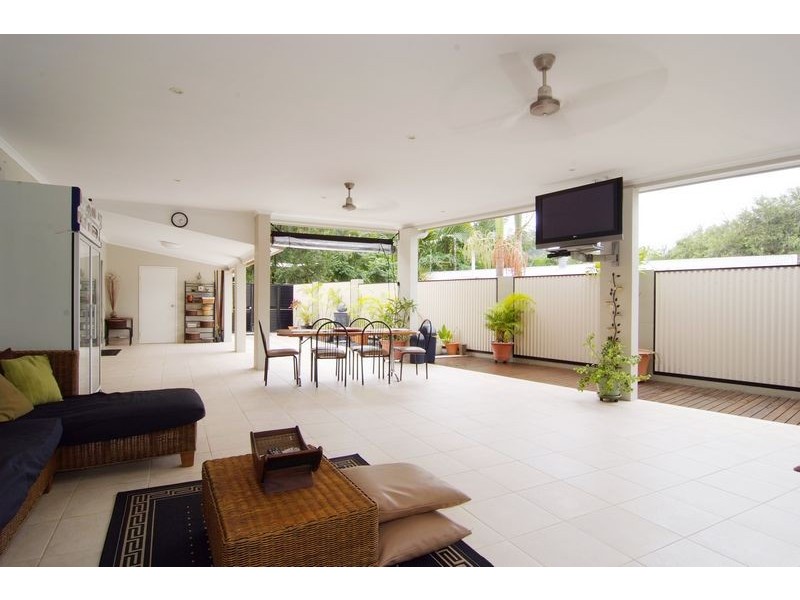 168 Sydney Street, Bayview Heights QLD 4868