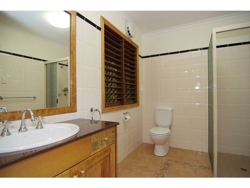 4 Justine Close, Trinity Beach QLD 4879